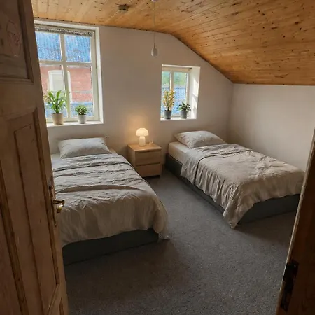 I Mellem Tonder Og Aabenraa