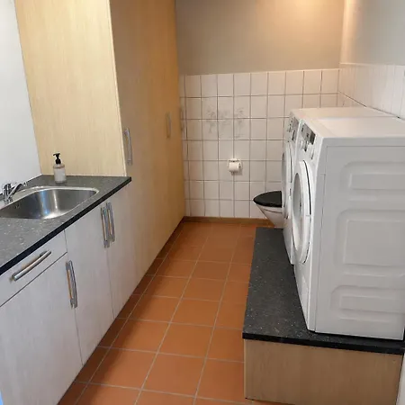 I Mellem Tonder Og Aabenraa Bylderup-Bov